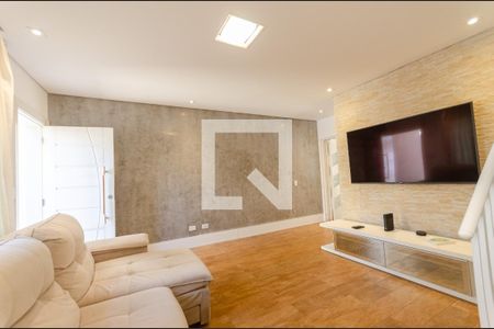 Sala de casa para alugar com 2 quartos, 120m² em Vila Siqueira (zona Norte), São Paulo