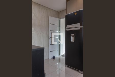 Casa à venda com 180m², 3 quartos e 2 vagas Casa à venda com 180m², 3 quartos e 2 vagasCozinha