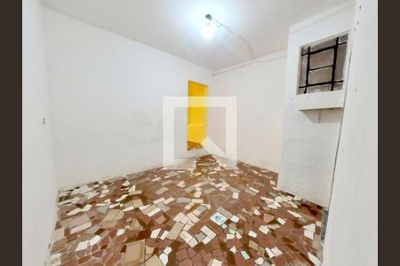 Quarto de casa para alugar com 1 quarto, 35m² em Parque Monteiro Soares, São Paulo