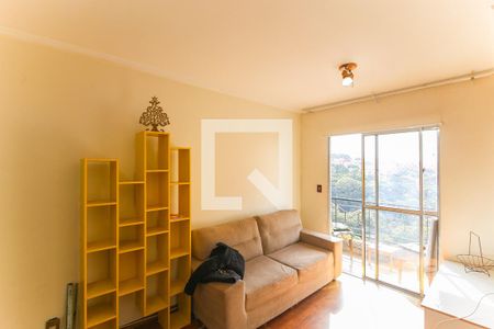 Sala de apartamento para alugar com 2 quartos, 63m² em Jardim Monte Alegre, Taboão da Serra