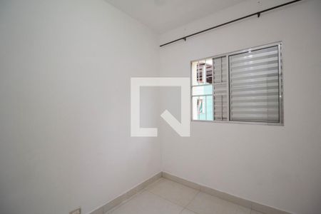 Quarto 1 de casa para alugar com 2 quartos, 54m² em Vila Cruz das Almas, São Paulo