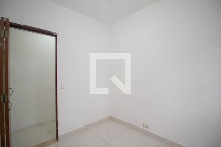 Quarto 1 de casa para alugar com 2 quartos, 54m² em Vila Cruz das Almas, São Paulo