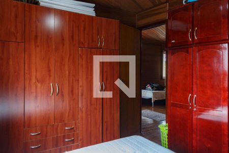 Quarto 1 de casa à venda com 3 quartos, 126m² em Teresópolis, Porto Alegre