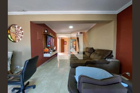 Sala de casa à venda com 3 quartos, 200m² em Interlagos, São Paulo