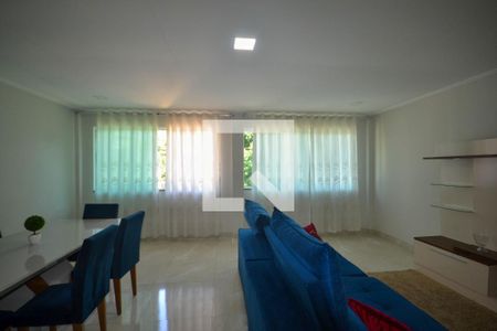 Sala de casa para alugar com 3 quartos, 130m² em Moquetá, Nova Iguaçu