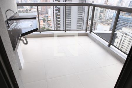 Varanda da Sala de apartamento para alugar com 1 quarto, 50m² em Jardim das Acácias, São Paulo