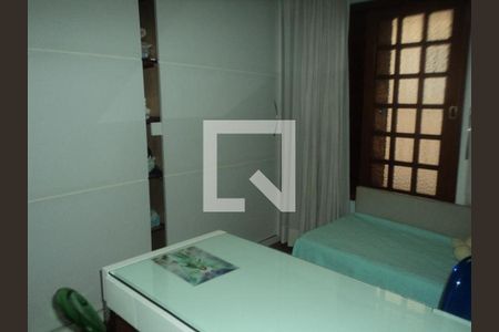 Casa à venda com 4 quartos, 290m² em Cidade Nova, Belo Horizonte