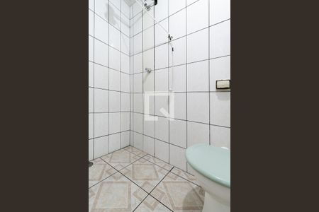 Banheiro de casa para alugar com 1 quarto, 20m² em Conjunto Promorar Sapopemba, São Paulo