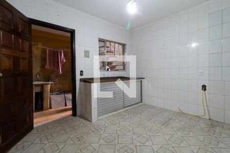 Sala Cozinha de casa para alugar com 1 quarto, 20m² em Conjunto Promorar Sapopemba, São Paulo