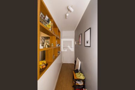 Hall de entrada de apartamento à venda com 2 quartos, 98m² em Vila Prudente, São Paulo