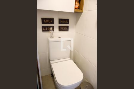 Banheiro de apartamento para alugar com 1 quarto, 40m² em Presidente Altino, Osasco