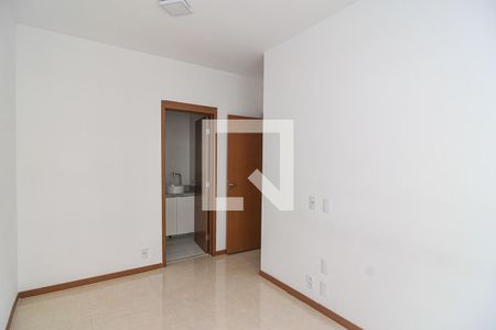 Suite de apartamento à venda com 2 quartos, 63m² em Largo da Batalha, Niterói