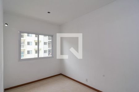 Suite de apartamento à venda com 2 quartos, 63m² em Largo da Batalha, Niterói