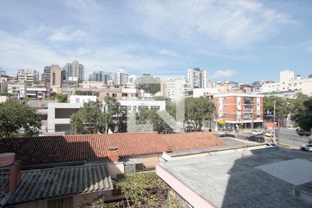 Quarto 1 Suíte Vista de apartamento para alugar com 2 quartos, 82m² em Auxiliadora, Porto Alegre