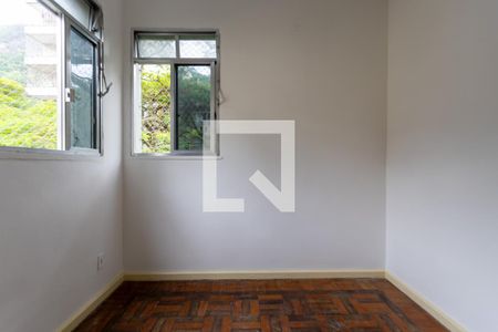 Quarto 1 de apartamento para alugar com 2 quartos, 62m² em Grajaú, Rio de Janeiro