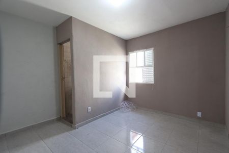 Suíte 1 de casa para alugar com 2 quartos, 90m² em Vila Santa Clara, São Paulo