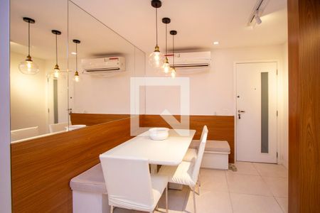 Sala de apartamento à venda com 3 quartos, 94m² em Icaraí, Niterói