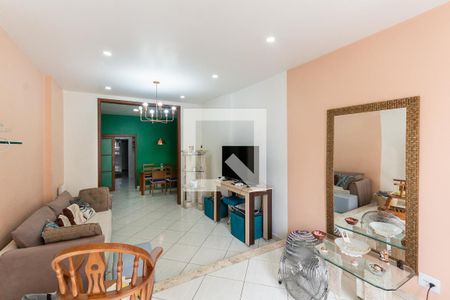 Apartamento à venda com 128m², 3 quartos e 1 vagaSala