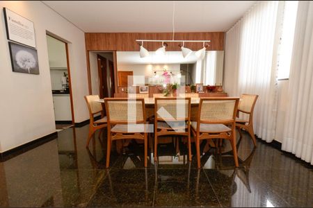 Sala de apartamento para alugar com 4 quartos, 170m² em Sagrada Família, Belo Horizonte