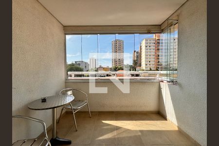 Sacada de apartamento à venda com 3 quartos, 87m² em Vila Bastos, Santo André