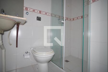 Banheiro Corredor de kitnet/studio para alugar com 1 quarto, 31m² em Mont’serrat, Porto Alegre