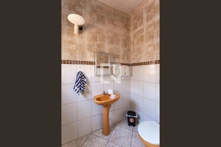 Casa para alugar com 90m², 2 quartos e sem vaga Casa para alugar com 90m², 2 quartos e sem vagaBanheiro