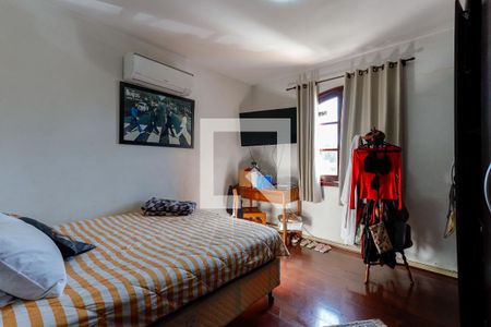 Casa à venda com 290m², 3 quartos e 2 vagas Casa à venda com 290m², 3 quartos e 2 vagasQuarto 2