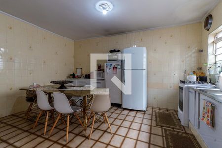 Casa à venda com 290m², 3 quartos e 2 vagas Casa à venda com 290m², 3 quartos e 2 vagasCozinha