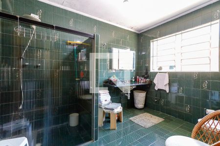 Casa à venda com 290m², 3 quartos e 2 vagas Casa à venda com 290m², 3 quartos e 2 vagasBanheiro