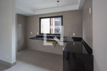 Cozinha de apartamento à venda com 2 quartos, 65m² em São Pedro, Belo Horizonte