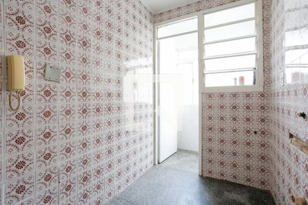 Cozinha de apartamento à venda com 1 quarto, 48m² em Cristo Redentor, Porto Alegre