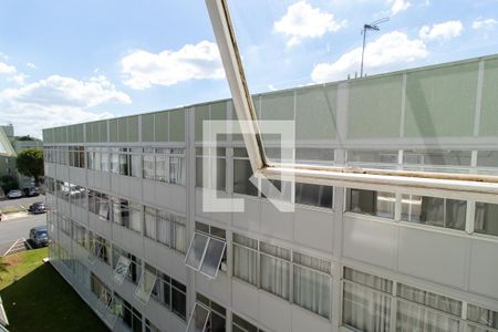 Vista da Sala de apartamento para alugar com 2 quartos, 77m² em Cidade Industrial, Curitiba