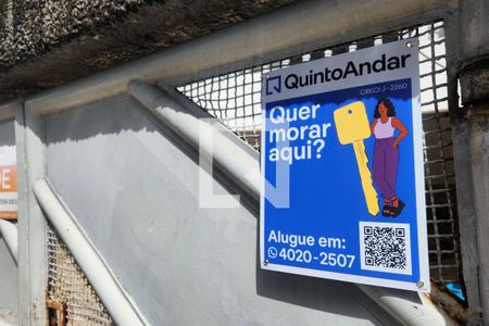 PLAQUINHA INSTALADA de casa para alugar com 3 quartos, 180m² em Caixa D'agua, Salvador