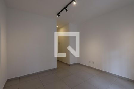 Studio - ambiente quarto de kitnet/studio para alugar com 1 quarto, 28m² em Vila Independencia, São Paulo