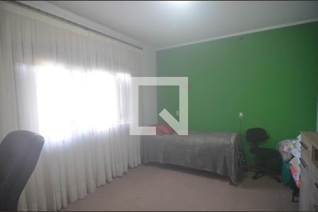 Quarto 1 de casa para alugar com 4 quartos, 300m² em Igara, Canoas