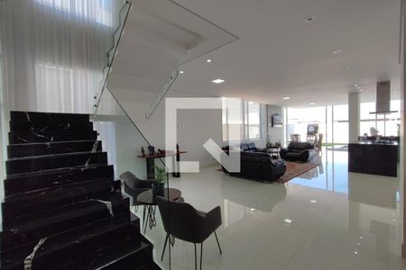 Sala de Estar de casa de condomínio à venda com 5 quartos, 360m² em Swiss Park, Campinas
