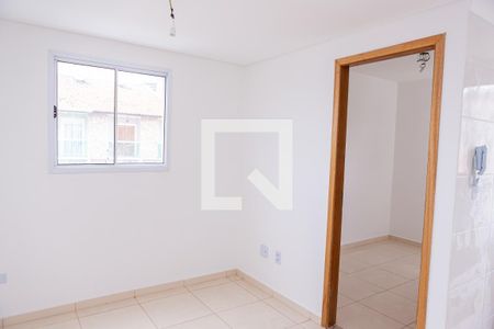 Sala e Cozinha de apartamento à venda com 2 quartos, 38m² em Cidade Antônio Estevão de Carvalho, São Paulo