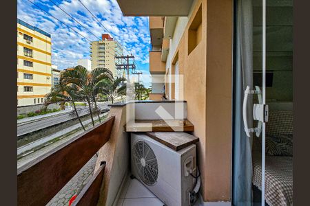 sacada de apartamento para alugar com 1 quarto, 59m² em Enseada, Guarujá