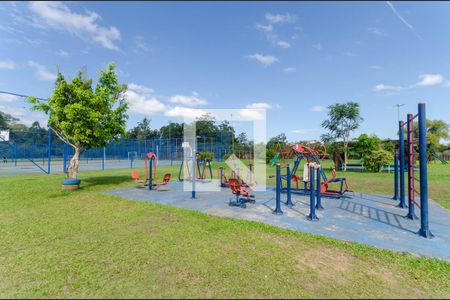 Casa de condomínio à venda com 172m², 3 quartos e 2 vagas Casa de condomínio à venda com 172m², 3 quartos e 2 vagasÁrea comum - Academia