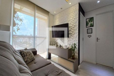 Sala de TV de apartamento à venda com 2 quartos, 55m² em Vila Satúrnia, Campinas