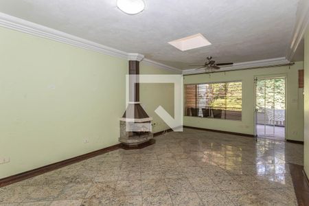 Casa para alugar com 500m², 3 quartos e 3 vagasSala