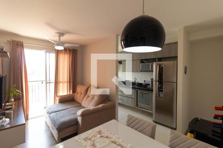 Apartamento à venda com 57m², 2 quartos e 1 vagaSalas