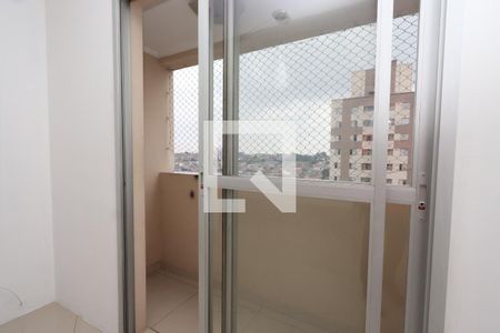 Sacada de apartamento para alugar com 3 quartos, 63m² em Vila Cunha Bueno, São Paulo