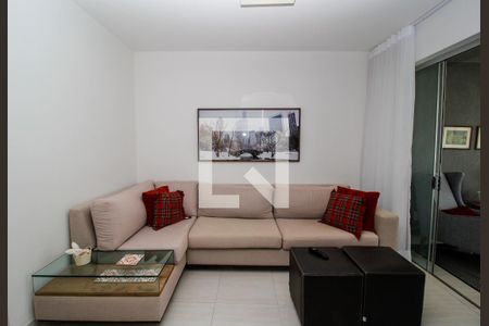 Apartamento à venda com 3 quartos, 80m² em Serra, Belo Horizonte