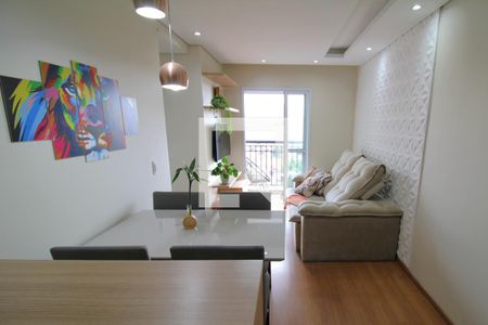 Sala / Cozinha de apartamento à venda com 2 quartos, 44m² em Vila Constança, São Paulo