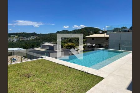 Casa à venda com 4 quartos, 555m² em Tamboré, Santana de Parnaíba