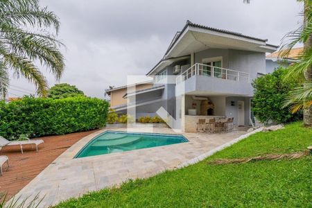 Casa à venda com 4 quartos, 385m² em Residencial Cinco (Alphaville), Santana de Parnaíba