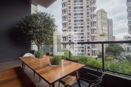 Apartamento à venda com 2 quartos, 108m² em Itaim Bibi, São Paulo