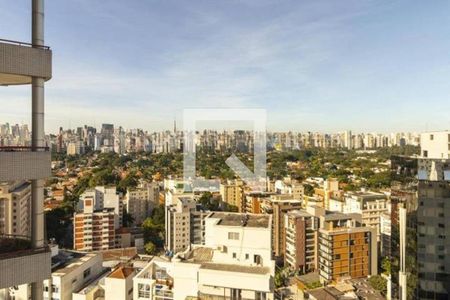 Apartamento à venda com 3 quartos, 173m² em Itaim Bibi, São Paulo