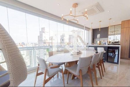 Apartamento à venda com 3 quartos, 272m² em Vila Nova Conceição, São Paulo